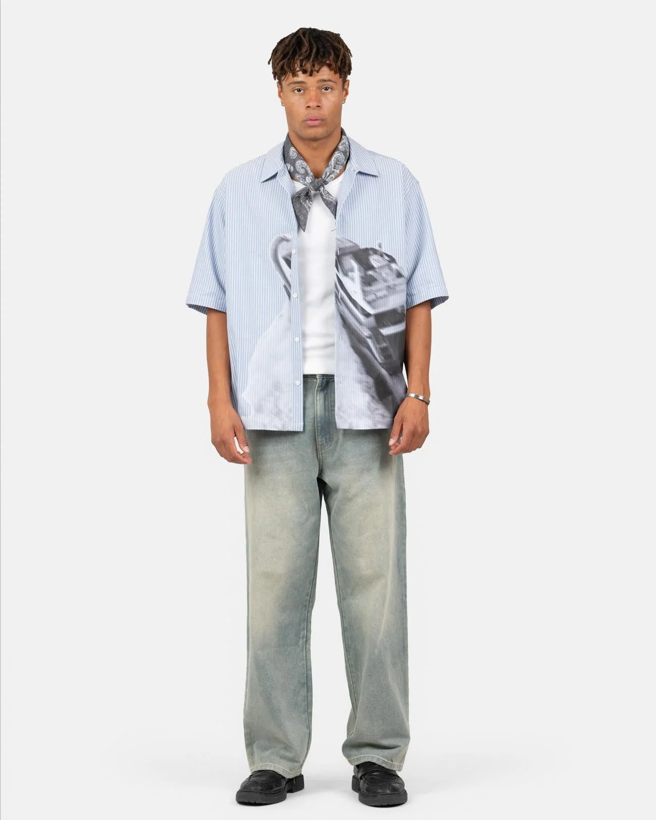 Baggy denim jeans light blue vintage wash - Image 6