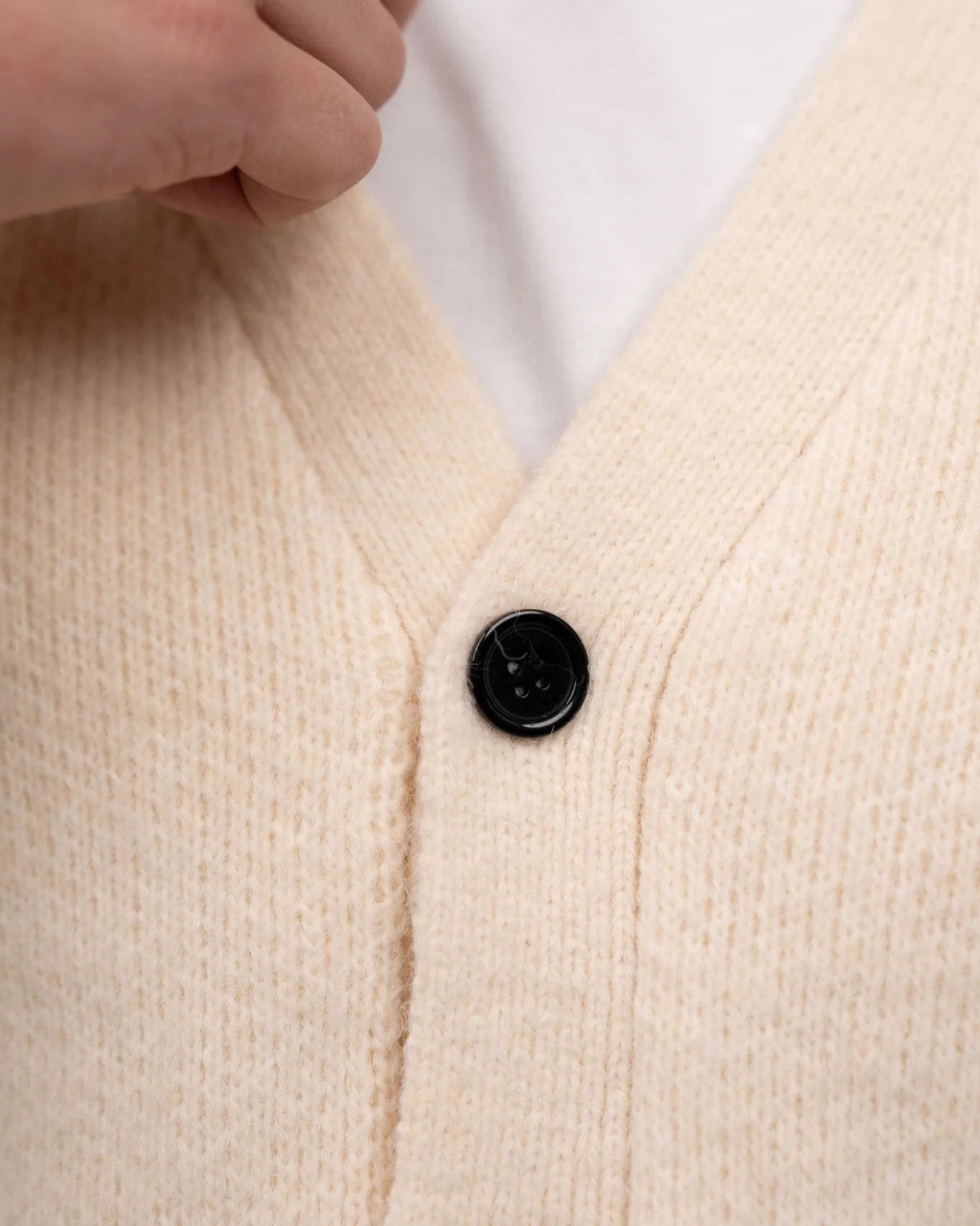 Cardigan cream white - Image 9