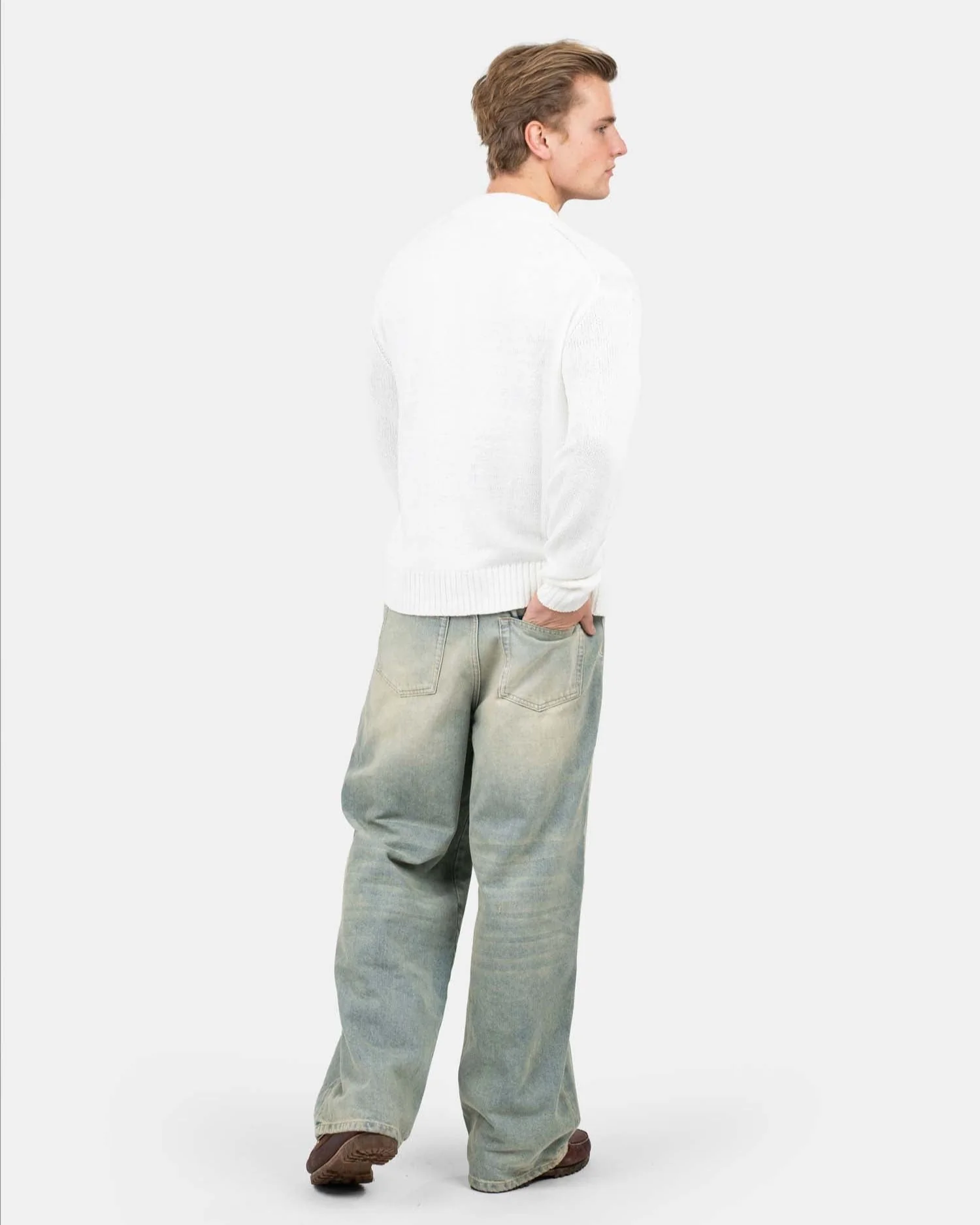 Cardigan with pockets white - Image 9