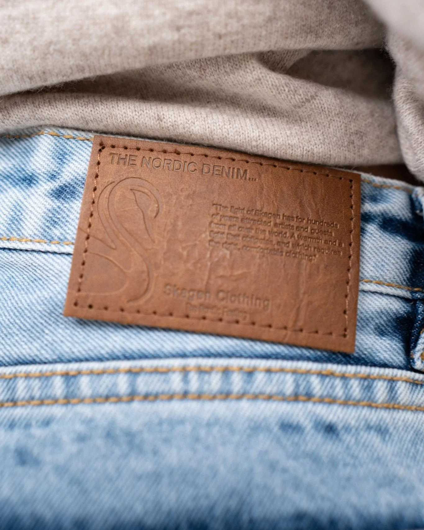 Regular denim jeans light blue - Image 10