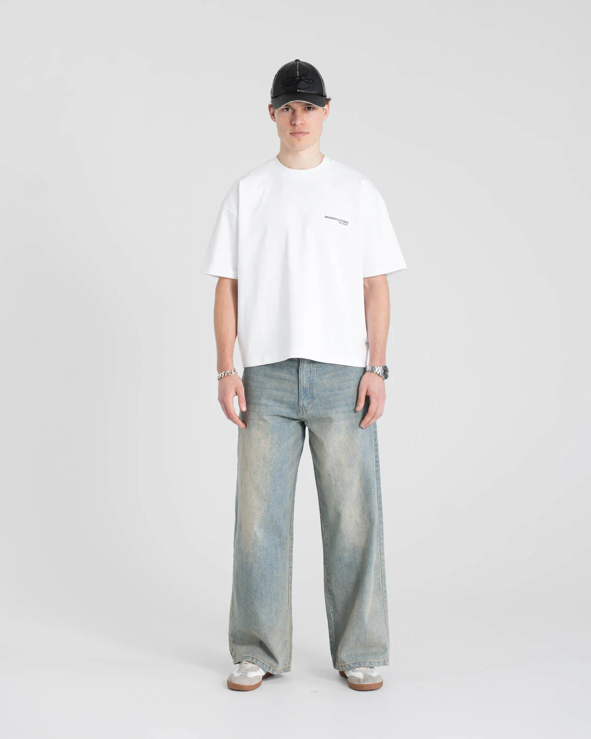 Everyday Essentials T-Shirt White - Image 4