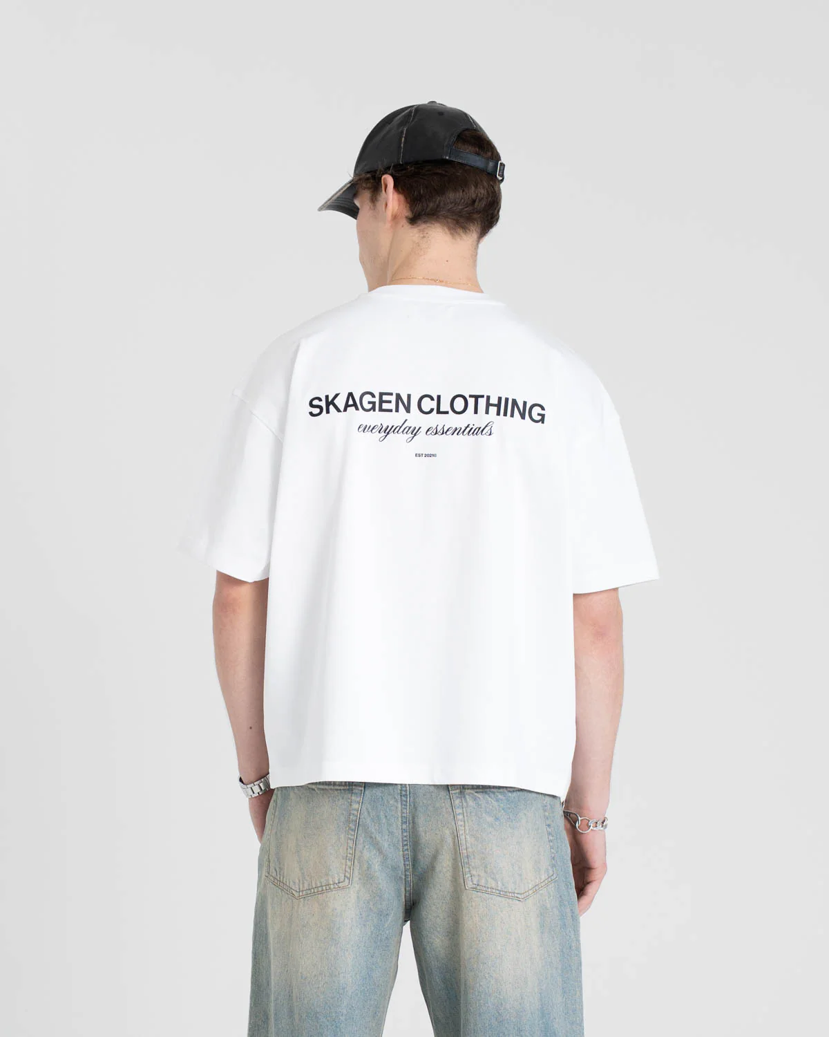 Everyday Essentials T-Shirt White - Image 8