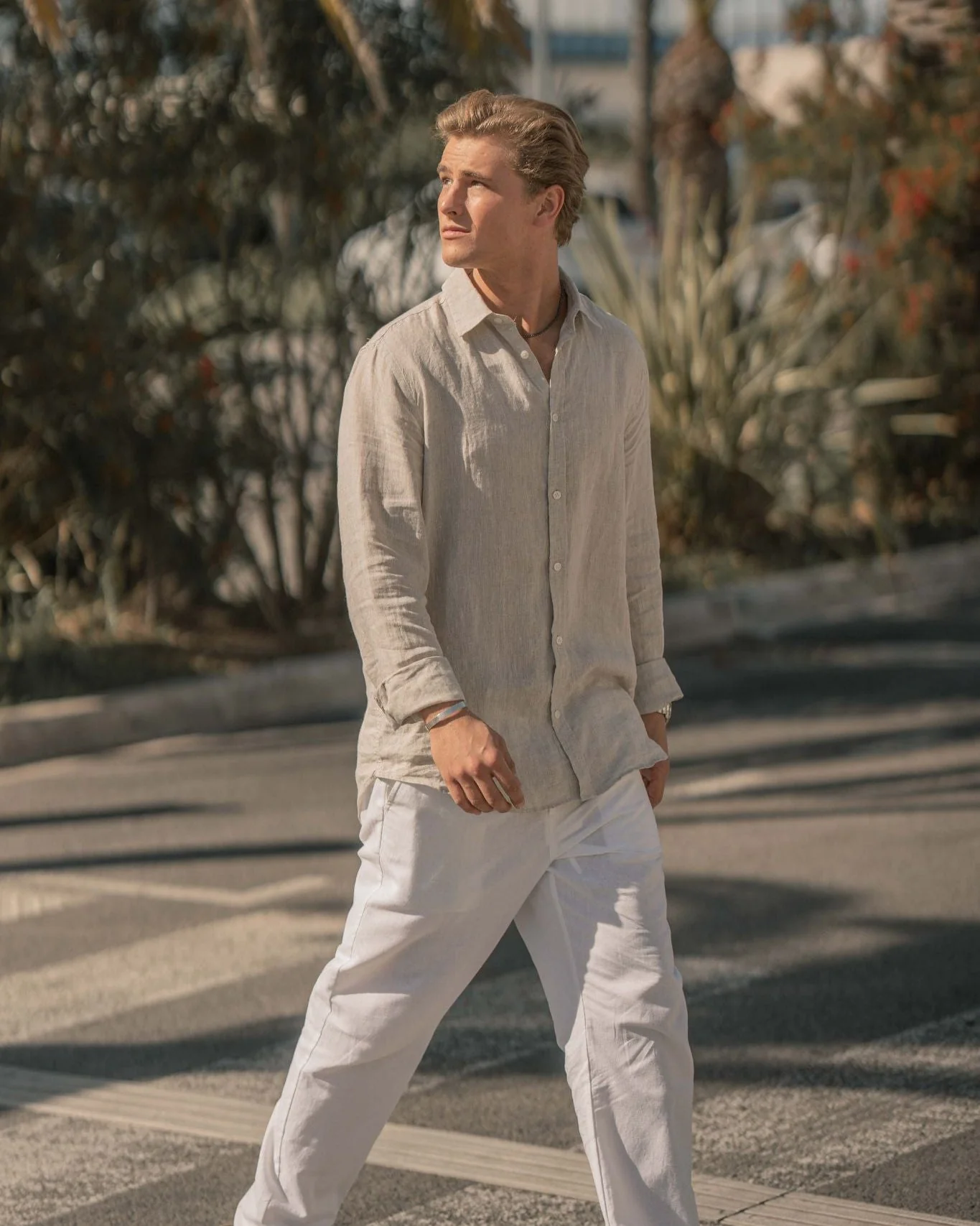 Long -sleeved flax shirt beige - Image 5