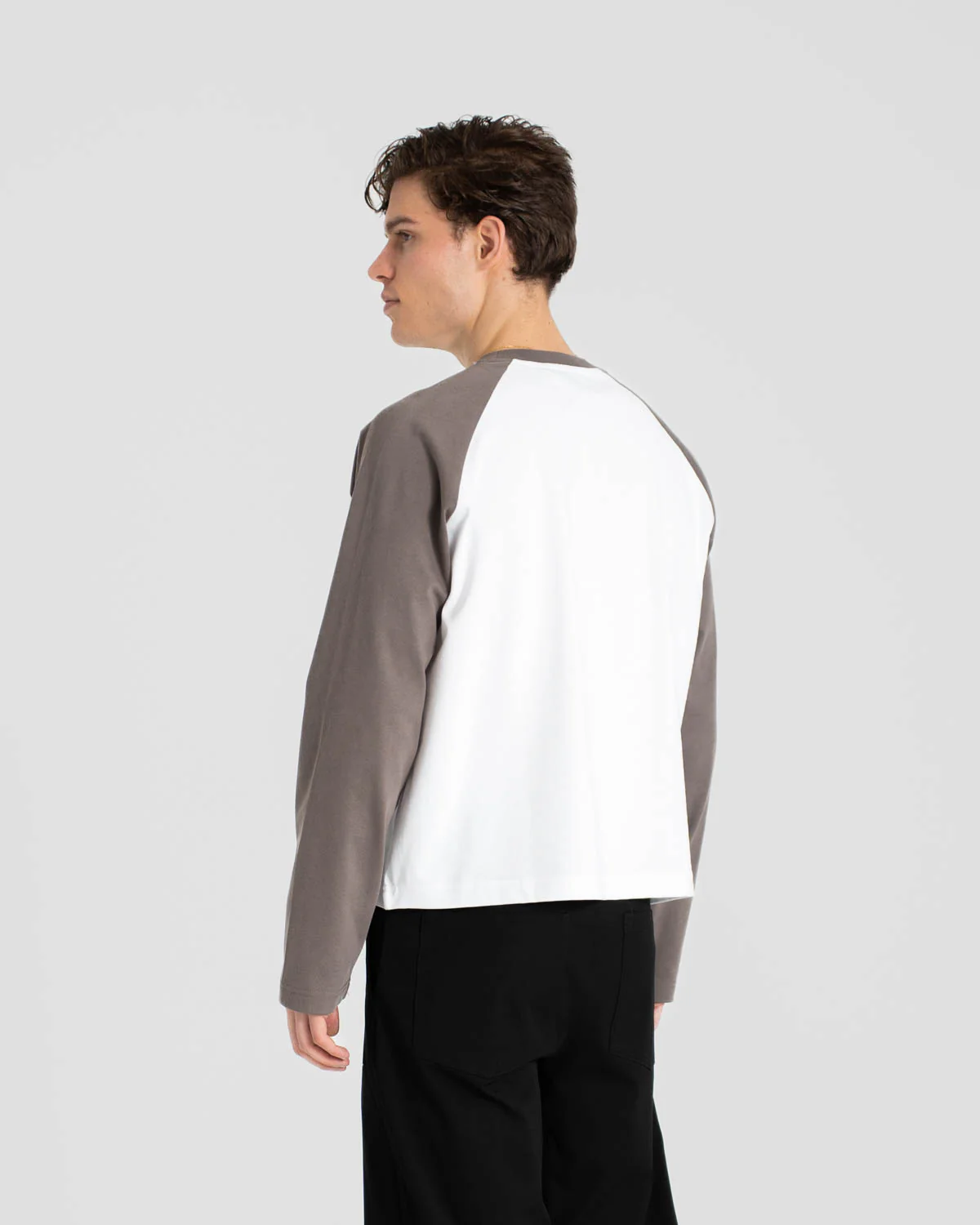 Raglan Longsleeve T-shirt White/Grey - Image 8