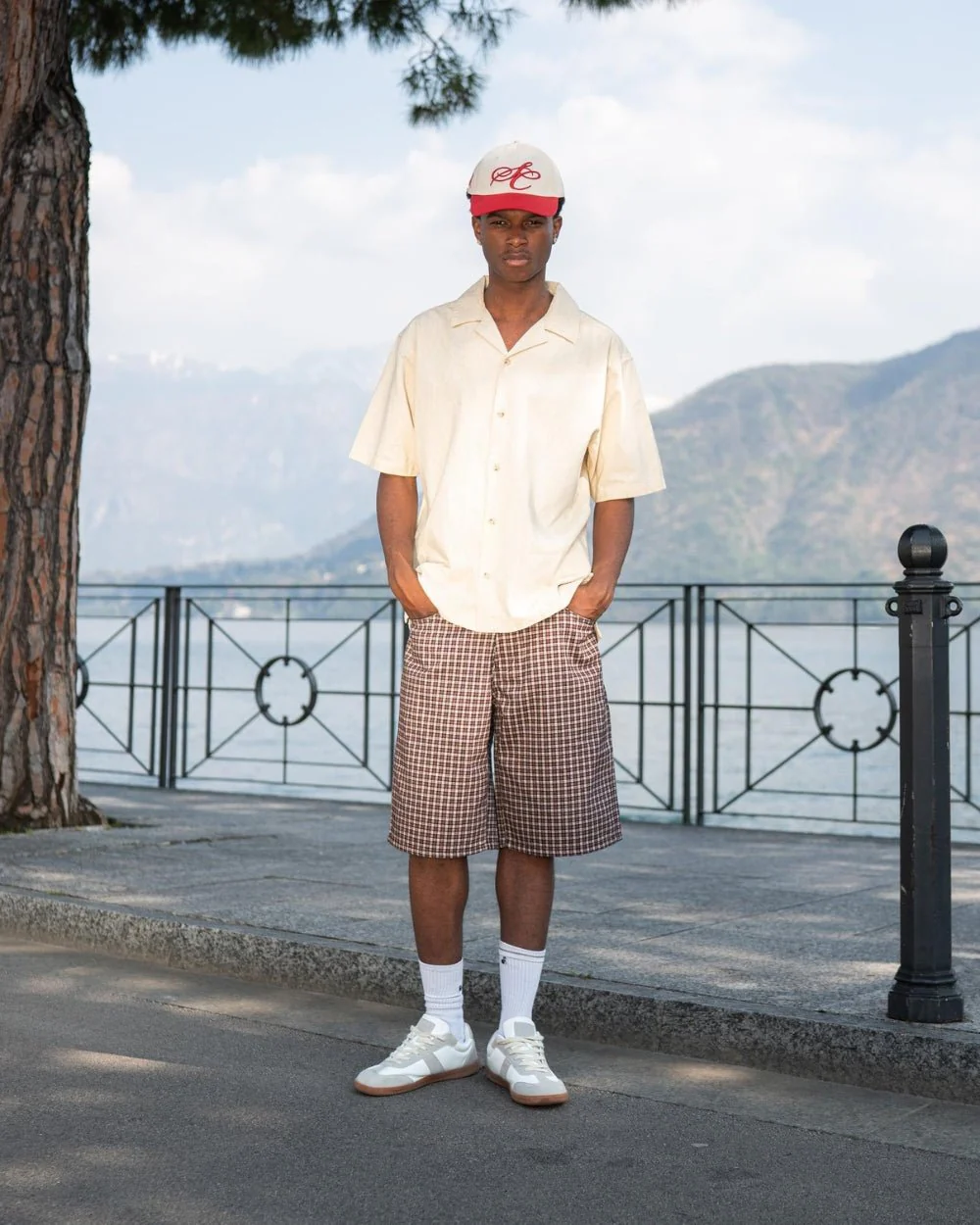 Short -sleeved flax shirt beige - Image 3